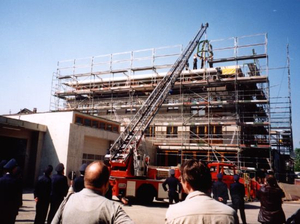 Richtfest des 3.Bauabschnitt im Mai 2000